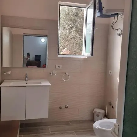 Sherifi Guest house *