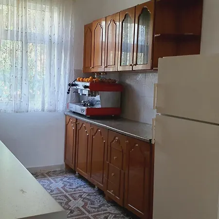 Sherifi Guest house *