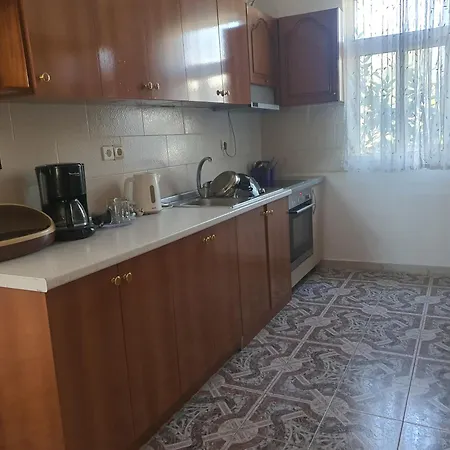 Guest house Sherifi *
